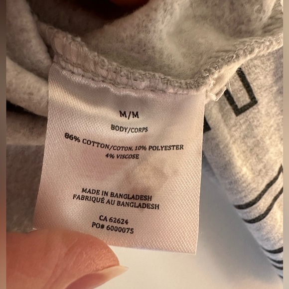 Space Jam x Aeropostale sweatshirt - juniors Medium - Picture 3 of 3